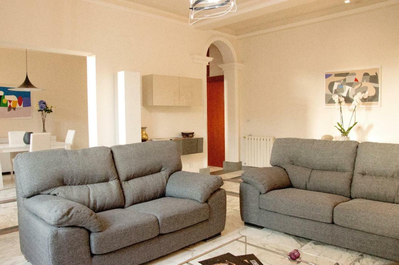 Via Roma Apartment Реджо ди Калабрия Екстериор снимка