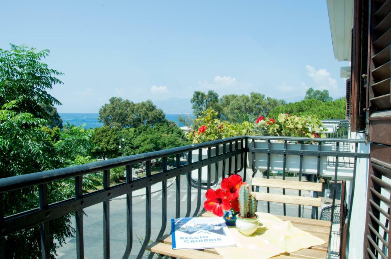 Via Roma Apartment Реджо ди Калабрия Екстериор снимка